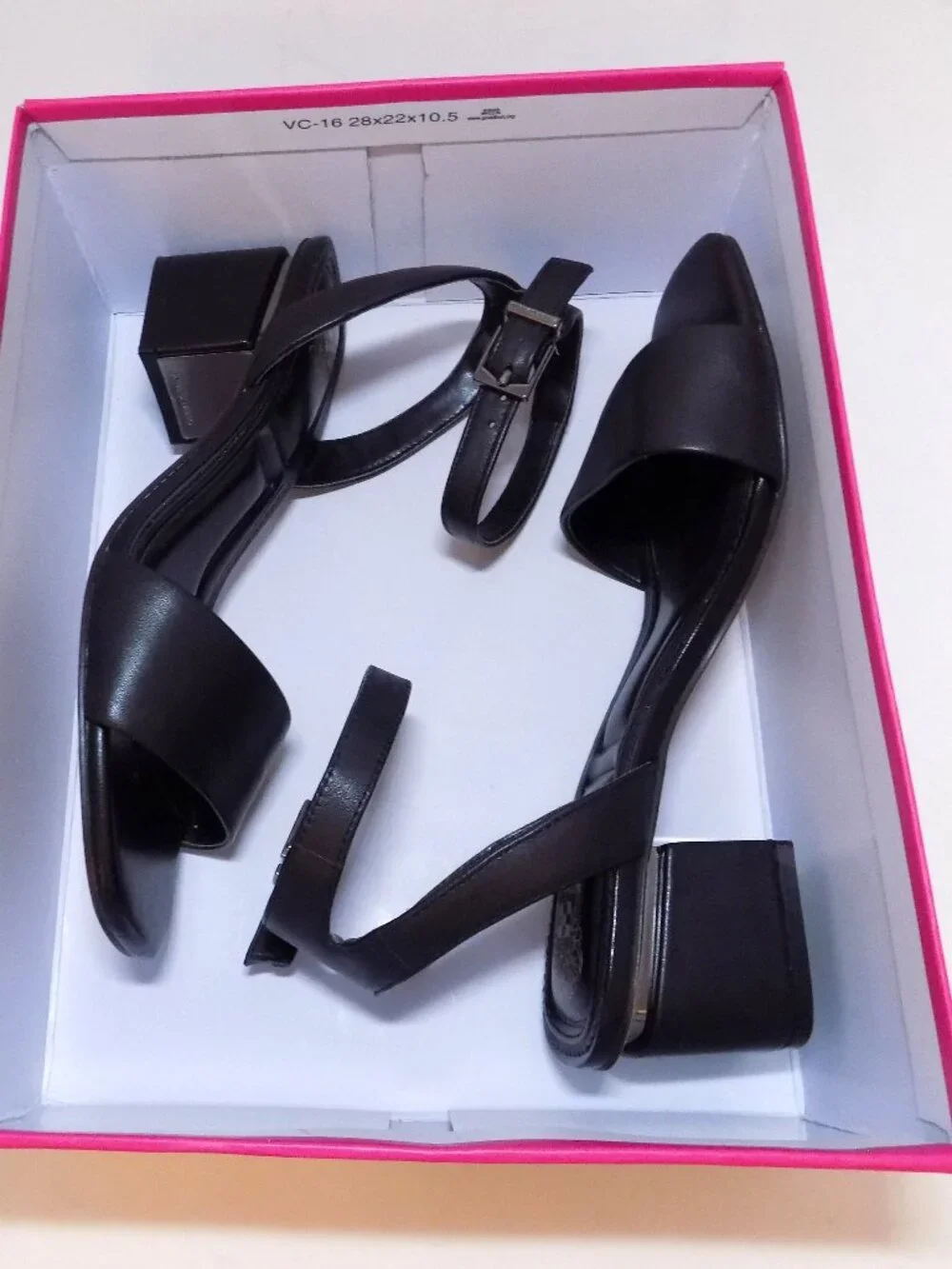 Vince Camuto VP Acaylee Sandals Women's- Size 7